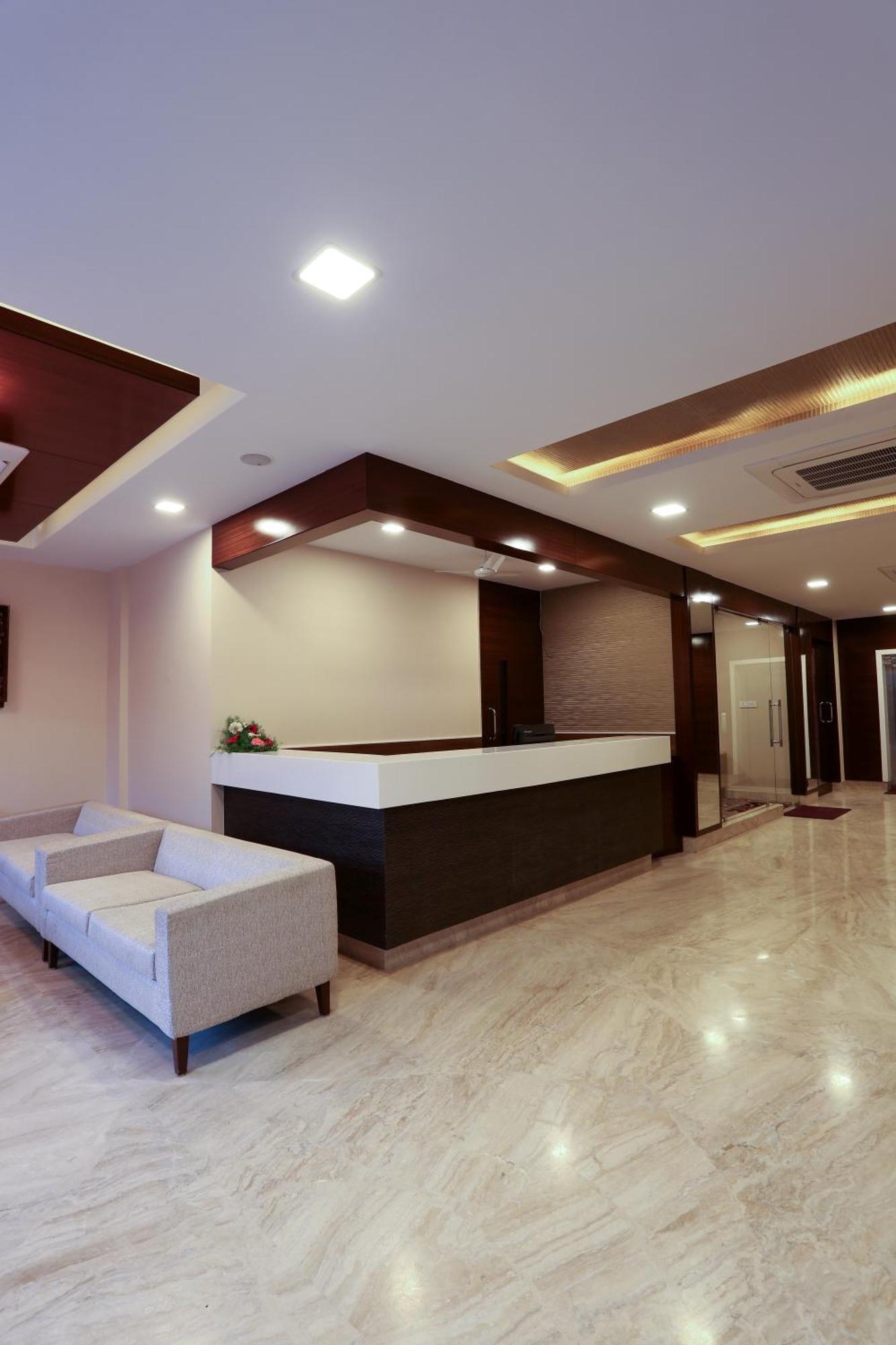 Fressotel Seetharam Coimbatore Bagian luar foto