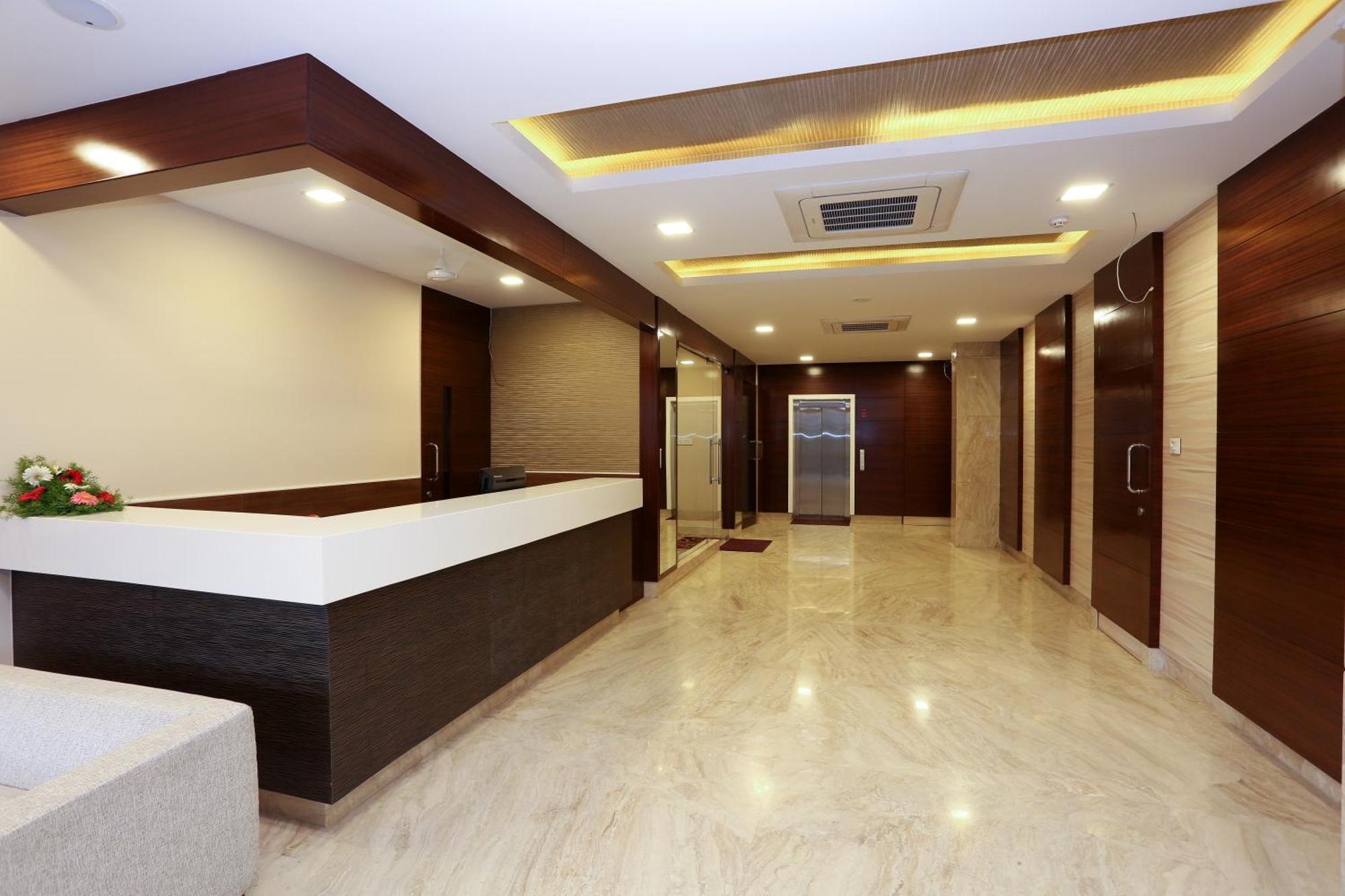 Fressotel Seetharam Coimbatore Bagian luar foto