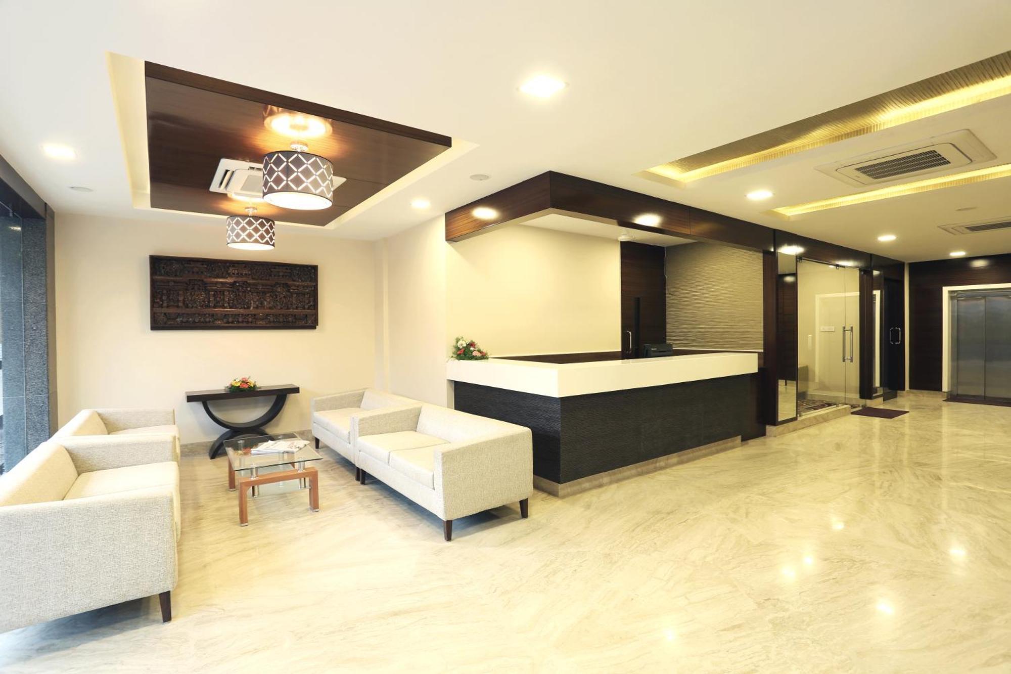 Fressotel Seetharam Coimbatore Bagian luar foto